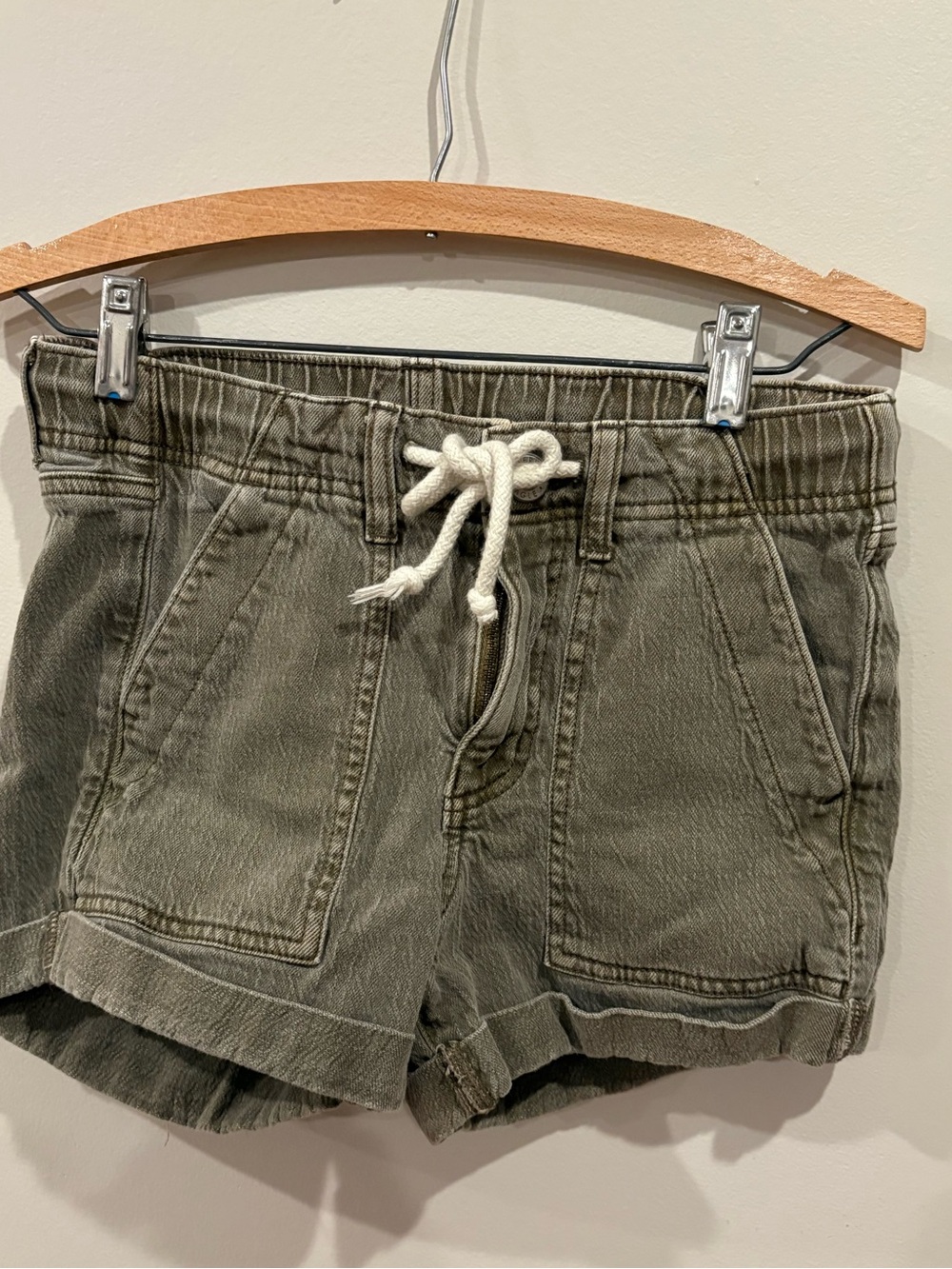 American Eagle Outfitters Olive Green Womens Drawstring Shorts